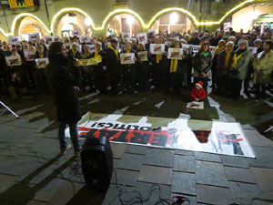 Concentraci&oacute; a la pla&ccedil;a del Vi per la independ&egrave;ncia i la llibertat dels presos pol&iacute;tics