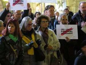Concentraci&oacute; a la pla&ccedil;a del Vi per la independ&egrave;ncia i la llibertat dels presos pol&iacute;tics
