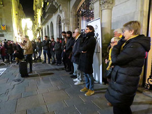 Concentraci&oacute; a la pla&ccedil;a del Vi per la independ&egrave;ncia i la llibertat dels presos pol&iacute;tics