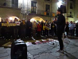 Concentraci&oacute; a la pla&ccedil;a del Vi per la independ&egrave;ncia i la llibertat dels presos pol&iacute;tics