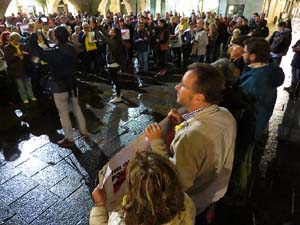 Concentraci&oacute; a la pla&ccedil;a del Vi per la independ&egrave;ncia i la llibertat dels presos pol&iacute;tics