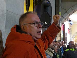 Concentraci&oacute; a la pla&ccedil;a del Vi per la independ&egrave;ncia i la llibertat dels presos pol&iacute;tics