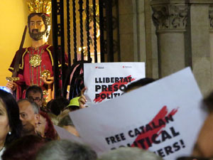 Concentraci&oacute; a la pla&ccedil;a del Vi per la independ&egrave;ncia i la llibertat dels presos pol&iacute;tics