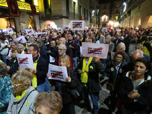 Concentraci&oacute; a la pla&ccedil;a del Vi per la independ&egrave;ncia i la llibertat dels presos pol&iacute;tics