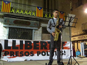 Concentraci&oacute; a la pla&ccedil;a del Vi per la independ&egrave;ncia i la llibertat dels presos pol&iacute;tics