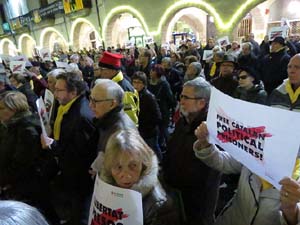 Concentraci&oacute; a la pla&ccedil;a del Vi per la independ&egrave;ncia i la llibertat dels presos pol&iacute;tics