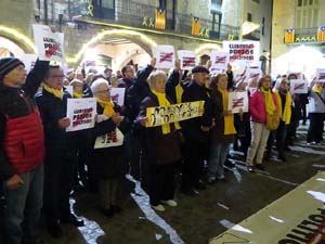 Concentraci&oacute; a la pla&ccedil;a del Vi per la independ&egrave;ncia i la llibertat dels presos pol&iacute;tics