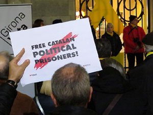 Concentraci&oacute; a la pla&ccedil;a del Vi per la independ&egrave;ncia i la llibertat dels presos pol&iacute;tics