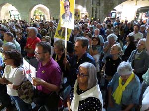 Concentraci&oacute; a la pla&ccedil;a del Vi per la independ&egrave;ncia i la llibertat dels presos pol&iacute;tics