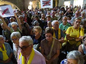 Concentraci&oacute; a la pla&ccedil;a del Vi per la independ&egrave;ncia i la llibertat dels presos pol&iacute;tics