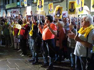 Concentraci&oacute; a la pla&ccedil;a del Vi per la independ&egrave;ncia i la llibertat dels presos pol&iacute;tics