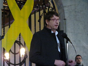 Concentraci&oacute; a la pla&ccedil;a del Vi per la independ&egrave;ncia i la llibertat dels presos pol&iacute;tics