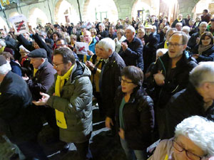 Concentraci&oacute; a la pla&ccedil;a del Vi per la independ&egrave;ncia i la llibertat dels presos pol&iacute;tics