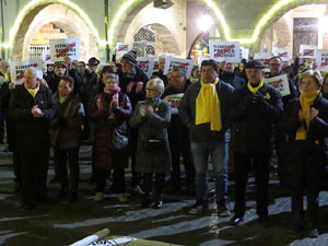 Concentraci&oacute; a la pla&ccedil;a del Vi per la independ&egrave;ncia i la llibertat dels presos pol&iacute;tics