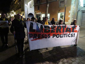 Concentraci&oacute; a la pla&ccedil;a del Vi per la independ&egrave;ncia i la llibertat dels presos pol&iacute;tics