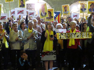 Concentraci&oacute; a la pla&ccedil;a del Vi per la independ&egrave;ncia i la llibertat dels presos pol&iacute;tics