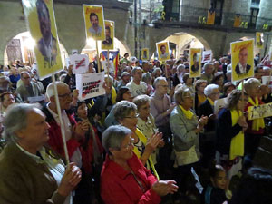 Concentraci&oacute; a la pla&ccedil;a del Vi per la independ&egrave;ncia i la llibertat dels presos pol&iacute;tics
