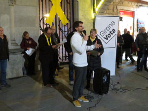 Concentraci&oacute; a la pla&ccedil;a del Vi per la independ&egrave;ncia i la llibertat dels presos pol&iacute;tics