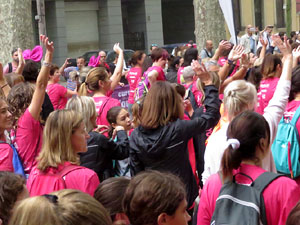 Cursa de la Dona 2019. Concentraci&oacute; i sortida del Parc de la Devesa, cursa pels carrers de Girona i arribada a la Copa