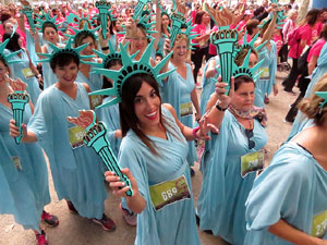 Cursa de la Dona 2019. Concentraci&oacute; i sortida del Parc de la Devesa, cursa pels carrers de Girona i arribada a la Copa