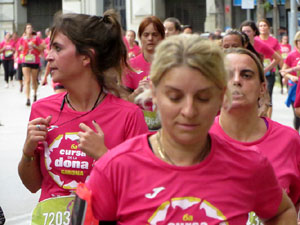 Cursa de la Dona 2019. Concentraci&oacute; i sortida del Parc de la Devesa, cursa pels carrers de Girona i arribada a la Copa