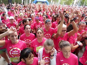 Cursa de la Dona 2019. Concentraci&oacute; i sortida del Parc de la Devesa, cursa pels carrers de Girona i arribada a la Copa
