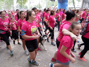 Cursa de la Dona 2019. Concentraci&oacute; i sortida del Parc de la Devesa, cursa pels carrers de Girona i arribada a la Copa
