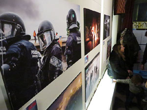 Exposici&oacute; Tsunami fotogr&agrave;fic 20/20 a l'Ateneu 24 de juny