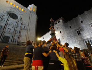 Fires 2019. Assaig de pilar de 4 a les escales de la Catedral pels Marrecs de Salt