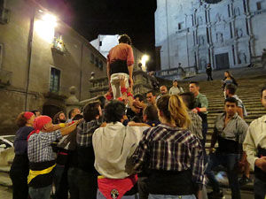 Fires 2019. Assaig de pilar de 4 a les escales de la Catedral pels Marrecs de Salt