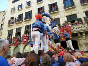 Fires 2019. La Diada Castellera a la pla&ccedil;a del Vi, amb els Marrecs de Salt, els Capgrossos de Matar&oacute; i els Minyons de Terrassa
