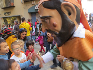 Fires 2019. Passejada amb els capgrossos de la ciutat i Fal&middot;lera Gironina