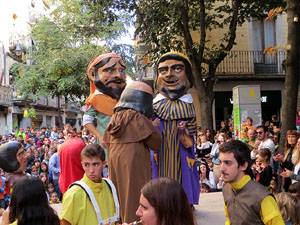 Fires 2019. Passejada amb els capgrossos de la ciutat i Fal&middot;lera Gironina