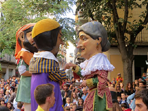 Fires 2019. Passejada amb els capgrossos de la ciutat i Fal&middot;lera Gironina
