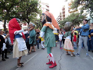 Fires 2019. Preg&oacute; de Fires. Les cercaviles de gegants i capgrossos fins la pla&ccedil;a del Vi