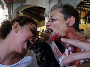 Fires 2019. 8a. Zombie Walk de Girona dins el festival Acocollona't