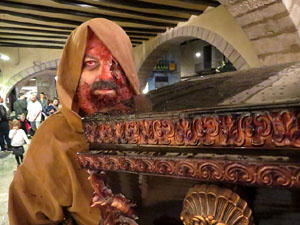 Fires 2019. 8a. Zombie Walk de Girona dins el festival Acocollona't
