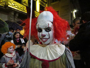 Fires 2019. 8a. Zombie Walk de Girona dins el festival Acocollona't