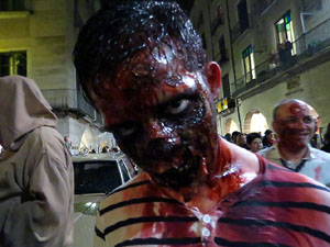 Fires 2019. 8a. Zombie Walk de Girona dins el festival Acocollona't