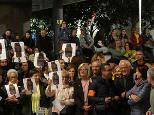 Concentraci&oacute; de protesta contra la pres&egrave;ncia de Felip VI a Catalunya a la pla&ccedil;a de l'U d'octubre