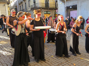 Nadal 2019. La percussi&oacute; de Bloc Quilombo per la Marat&oacute; de TV3