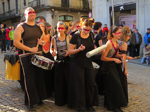 Nadal 2019. La percussi&oacute; de Bloc Quilombo per la Marat&oacute; de TV3