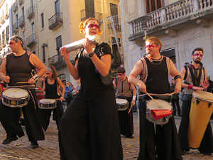 Nadal 2019. La percussi&oacute; de Bloc Quilombo per la Marat&oacute; de TV3