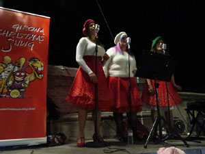 Nadal 2019 a Girona. Girona Christmas Swing amb The Lolita's Sisters a la Rambla de la Llibertat