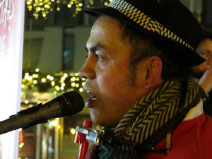 Nadal 2019 a Girona. Girona Christmas Swing amb Pau Morales & Ricard Figueres, a la pla&ccedil;a Miquel Santal&oacute;