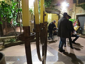 Nadal 2019 a Girona. Encesa de les llums de Hanukk&agrave; al pati dels Rabins