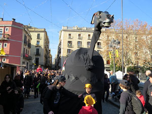 Nadal 2019 a Girona. Cercavila i Els Pastorets de la Mula Baba a la pla&ccedil;a del Pallol