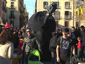 Nadal 2019 a Girona. Cercavila i Els Pastorets de la Mula Baba a la pla&ccedil;a del Pallol