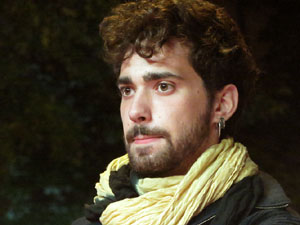 Seguda amb espelmes davant la subdelegaci&oacute; del Govern espanyol a Girona