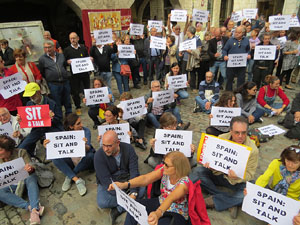 Seguda contra la sent&egrave;ncia i per l'autodeterminaci&oacute; a la pla&ccedil;a del Vi